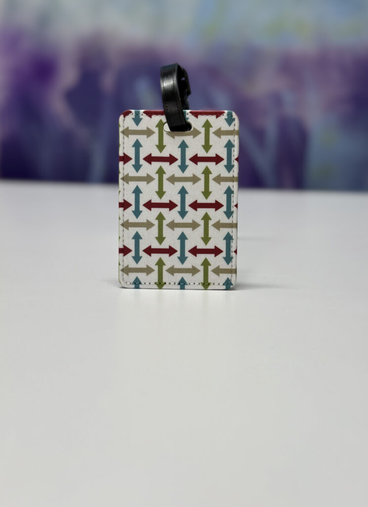 Luggage Tag: Arrows